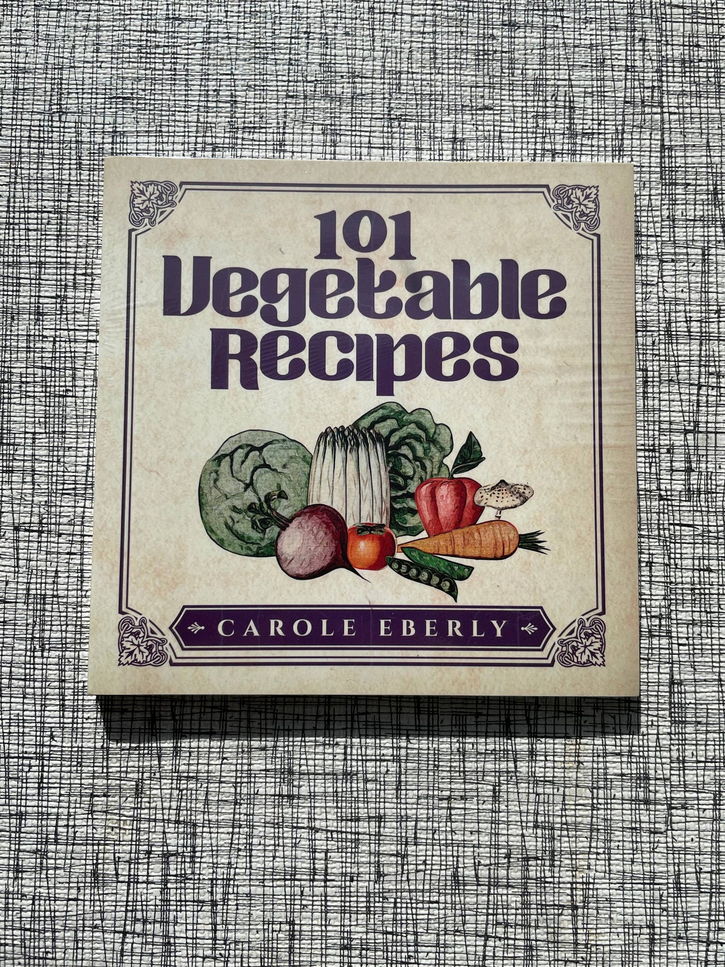 101 Vegetable Recipes, Pocket-Size Cookbook by Carole Eberly