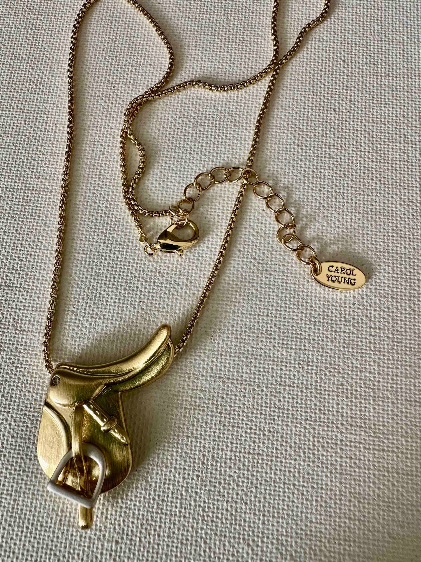 English Saddle Necklace Jewelry