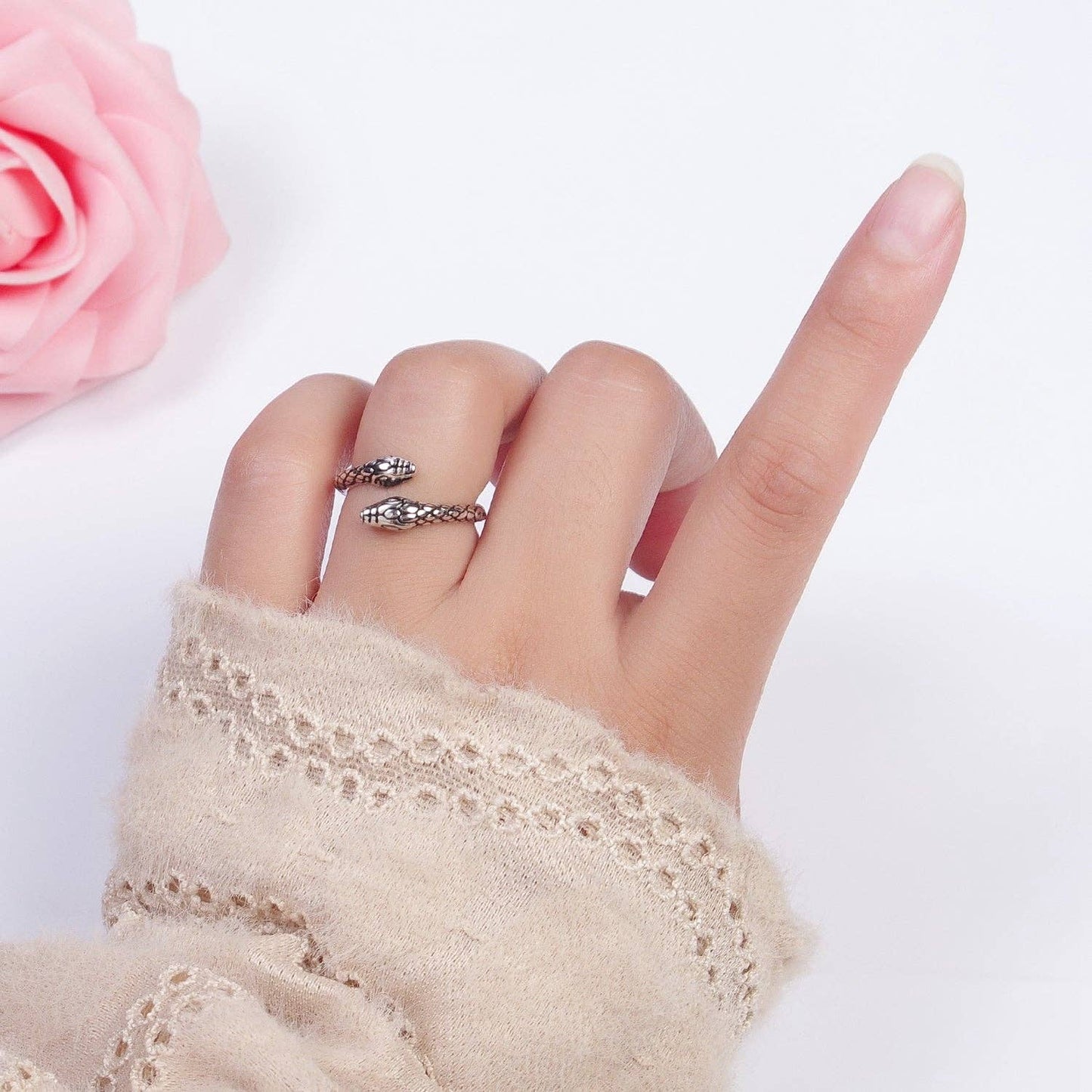 Antique Silver Serpent Snake Silver Adjustable Ring | X576