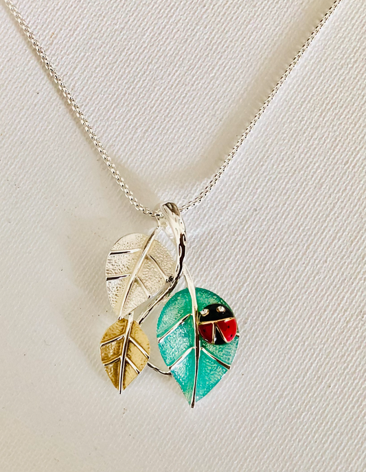 Ladybug with 3 leaves Necklace in BOX Jewelry